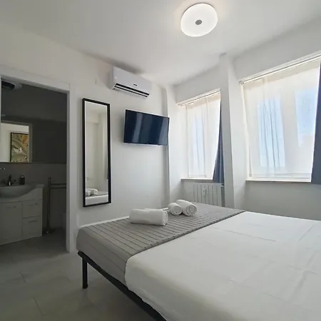 Apartamento La Terrazza Sull'appia By Hostand *